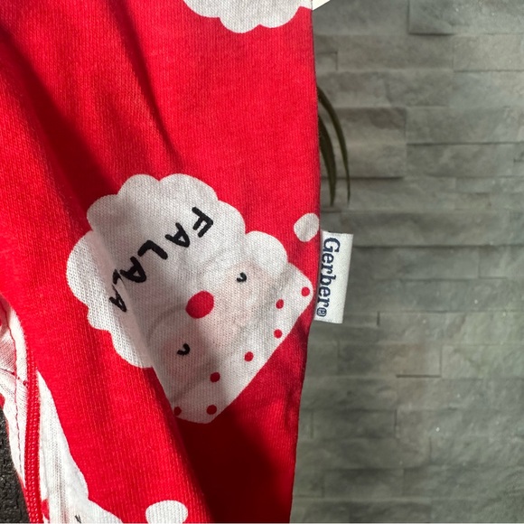 Gerber Sleep n Play Santa Clause Red Cotton New with Tags - Picture 9 of 9